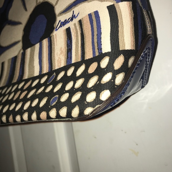 Rare Coach purse - Picture 3 of 10